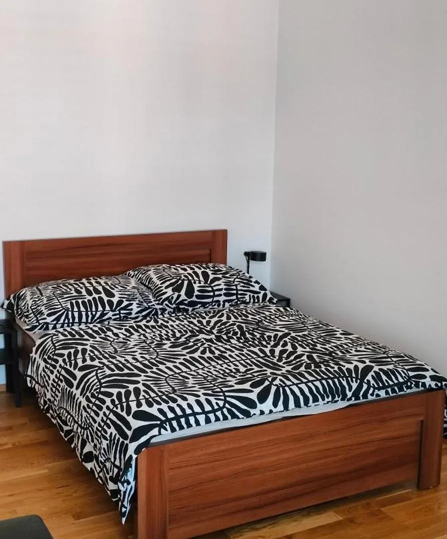 ברנו Apartman S Terasou Nad Rosnickou 0*,